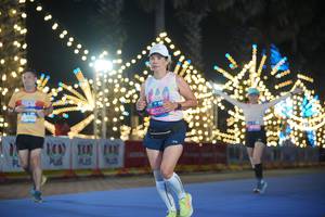 BIB: 100, 45236
                            <button type="button" onclick="openModal(21558213)" class="btn btn-primary btn-sm float-right btn-popup" data-toggle="modal" data-target=".modal-high-quality">
                        <i class="fas fa-shopping-cart"></i> Add to Cart
                    </button>
                                            <button type="button" onclick="isThisMe(21558213, true)" class="btn btn-success btn-sm float-right btn-popup btn-isme hidden" data-toggle="tooltip" data-placement="bottom" title="นี่คือรูปของคุณใช่ไหม คลิกที่นี่เพื่อเอาเข้าอัลบั้ม">
                        <i class="fas fa-plus"></i> Add to album
                    </button>
                    <button type="button" onclick="isThisMe(21558213, false)" class="btn btn-warning btn-sm float-right btn-popup btn-isnotme hidden">
                        <i class="fas fa-ban"></i> Remove from album
                    </button>